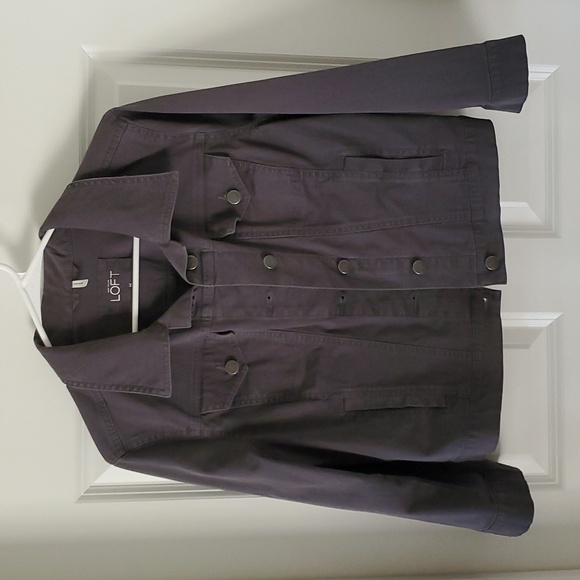 Loft Gray Crop Lightweight Jean Style Jacket Size M - Picture 2 of 10